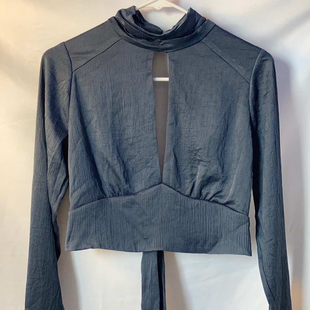 NWT Neely top by Planet Blue size S.